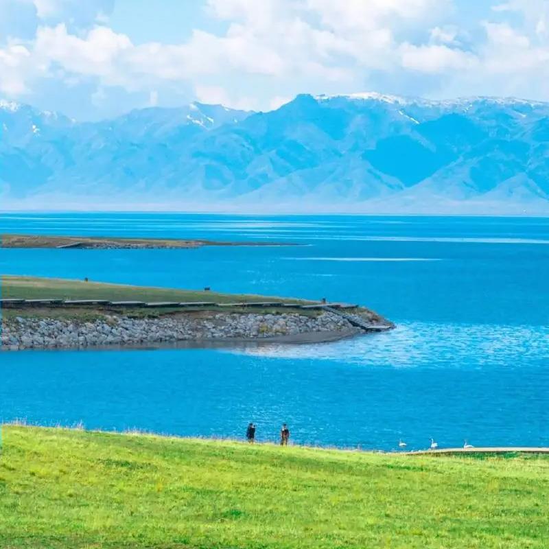 莫高窟 月牙泉 青海湖 茶卡盐湖双动8日游